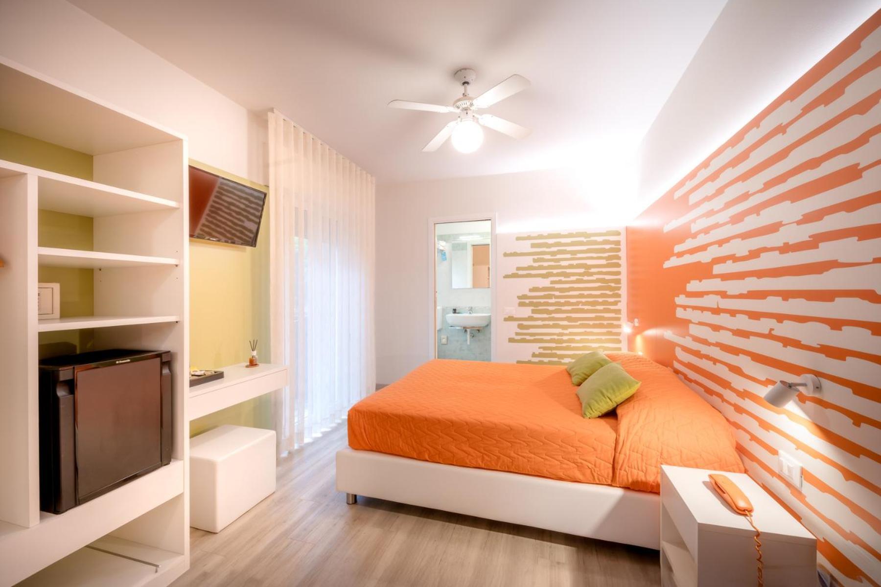 Hotel All'Orologio 3 Stelle Superior Caorle Exterior foto