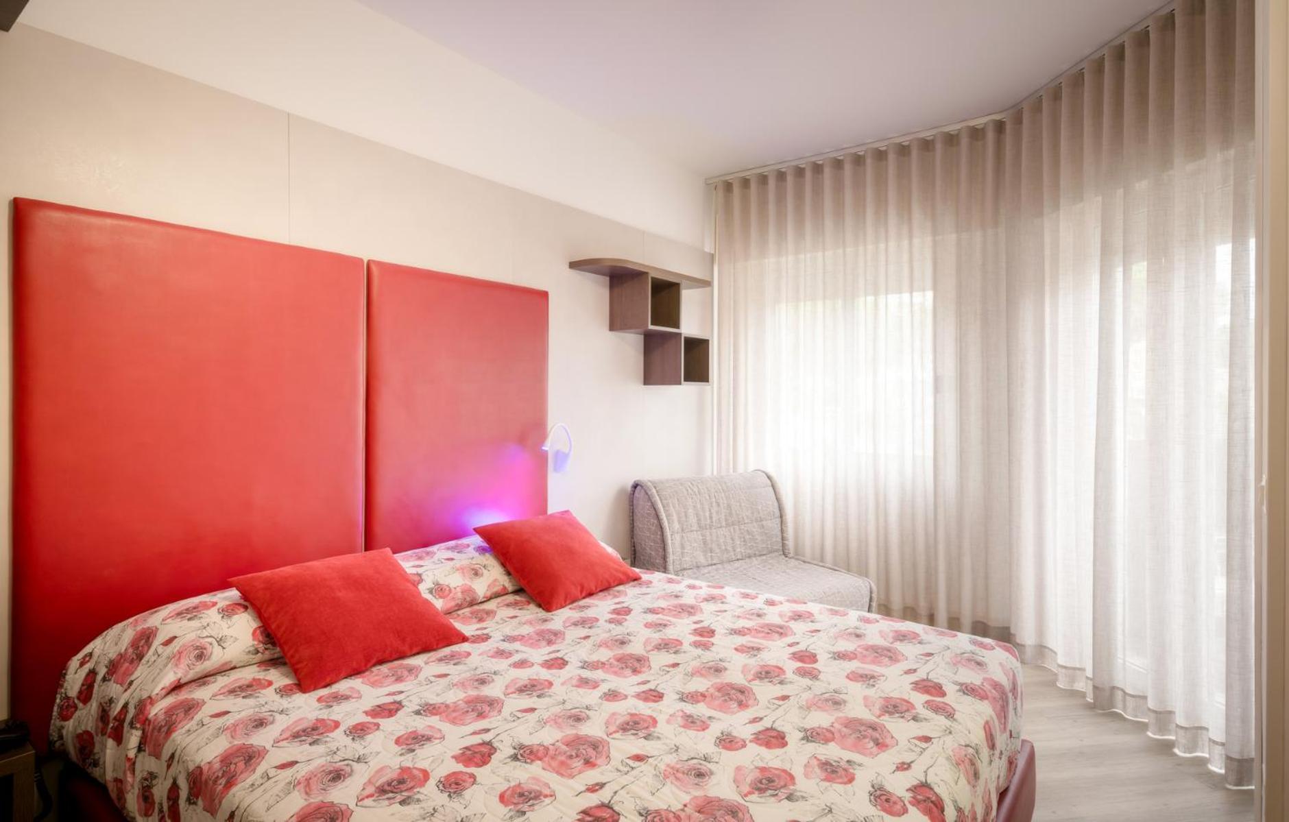 Hotel All'Orologio 3 Stelle Superior Caorle Exterior foto