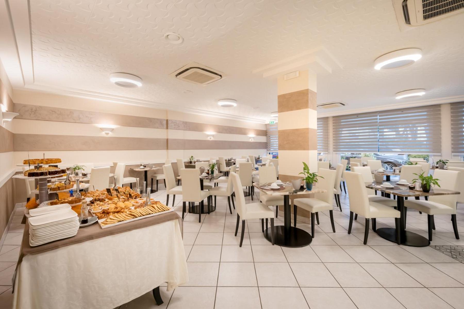 Hotel All'Orologio 3 Stelle Superior Caorle Exterior foto