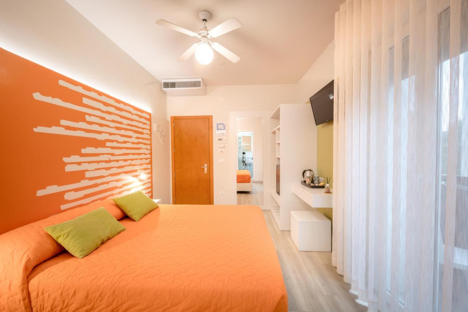 Hotel All'Orologio 3 Stelle Superior Caorle Exterior foto