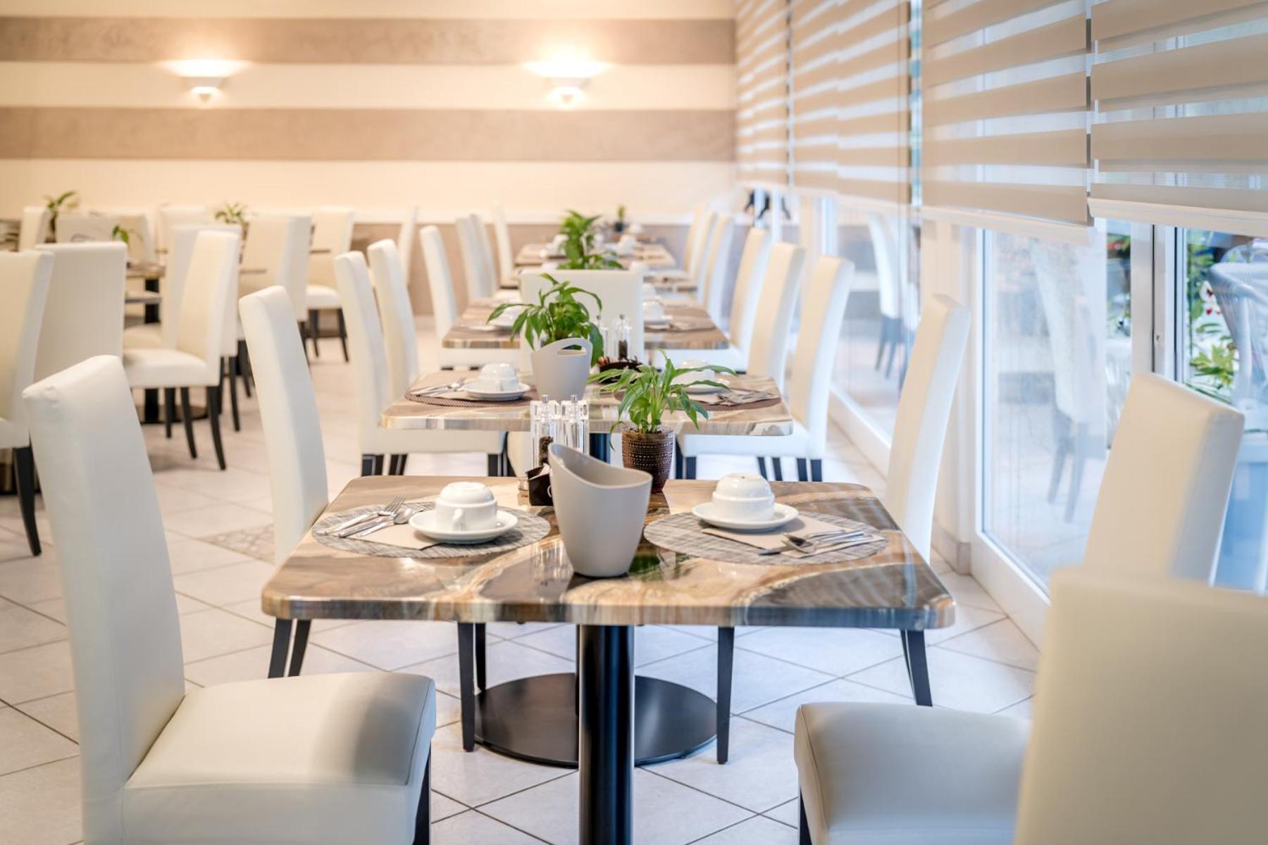 Hotel All'Orologio 3 Stelle Superior Caorle Exterior foto